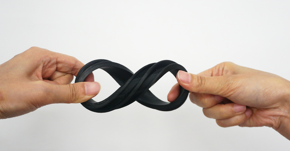 Flexible thermoplastic reference