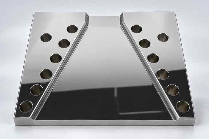 Mirror polished steel surface