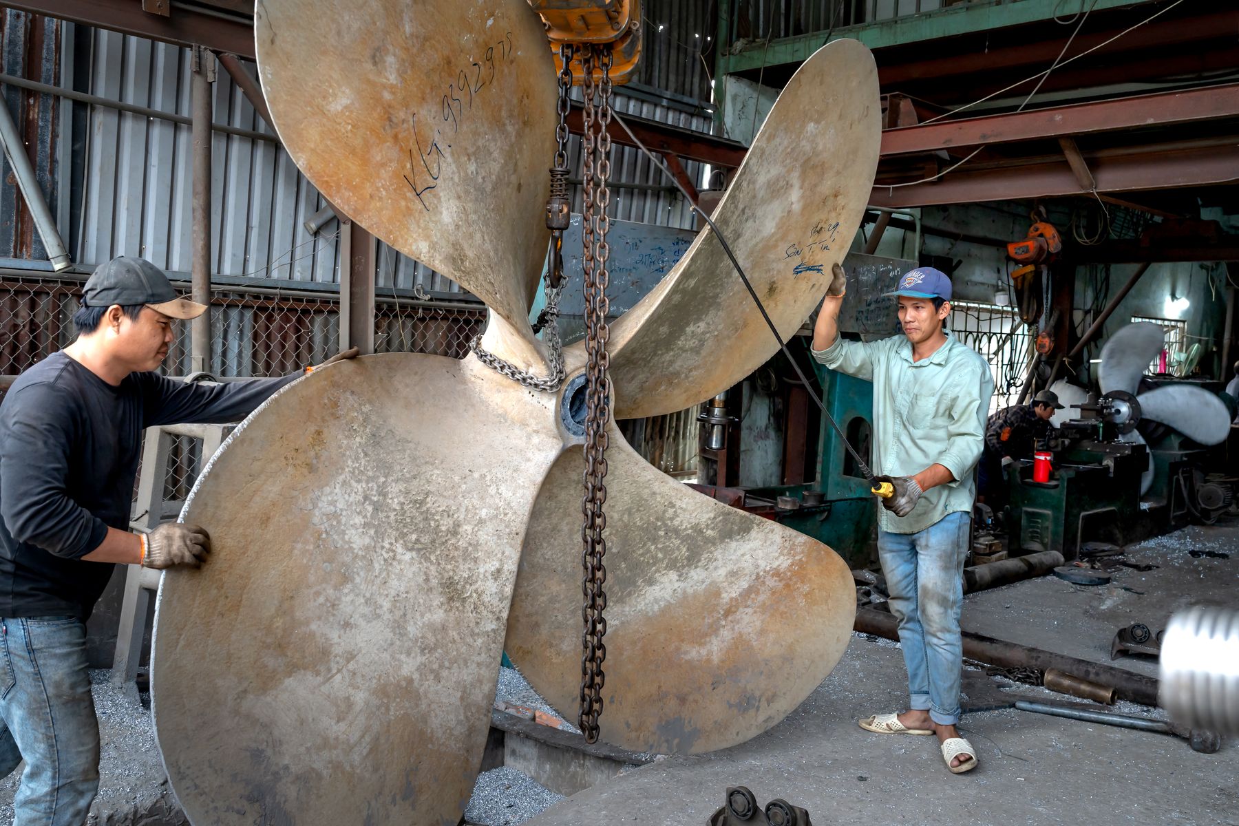 Marine propulsion equipment in a maintenance workshop
